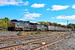 CSX 468 on M-434